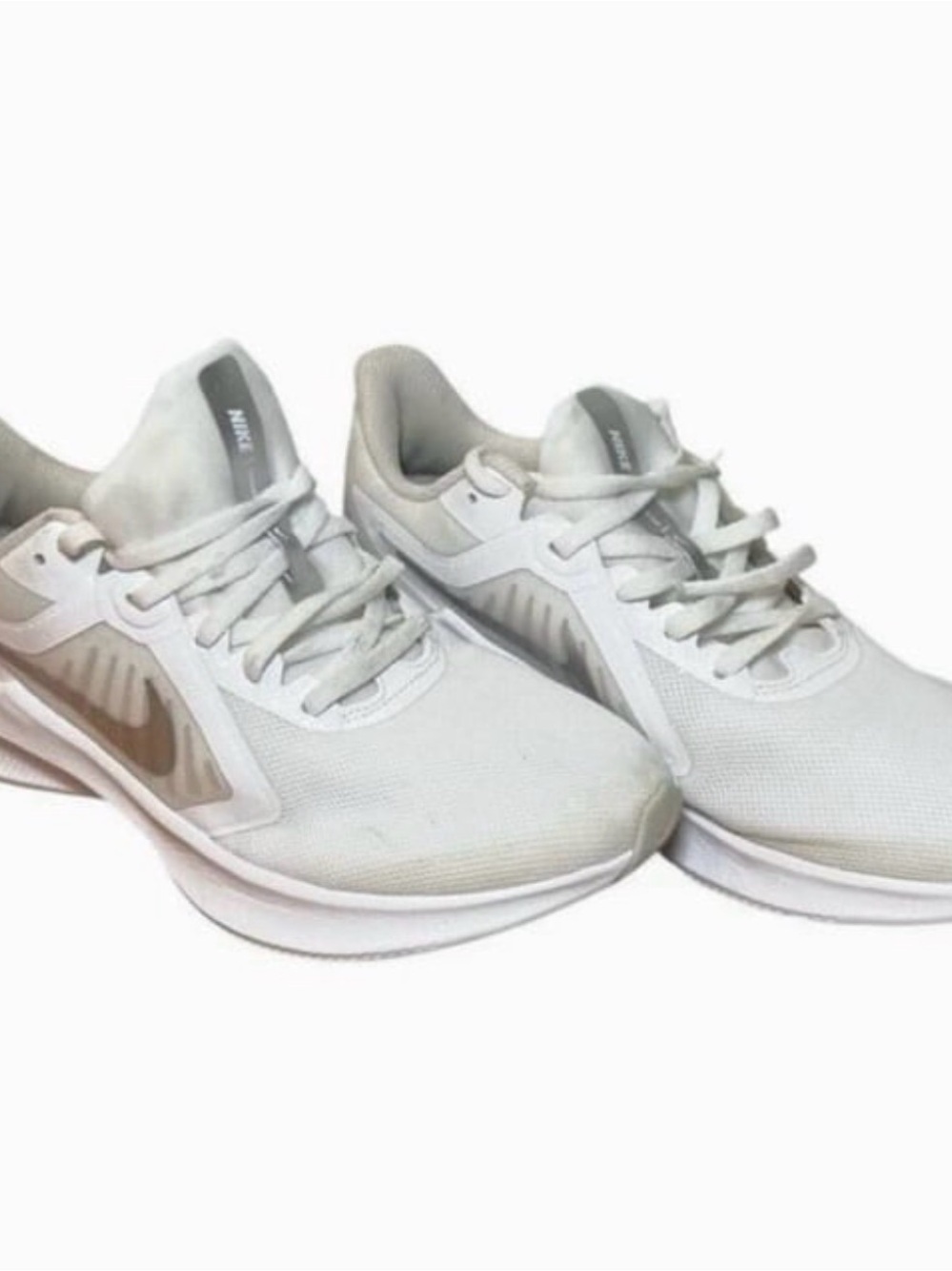 Nike Downshifter 10 - Men’s 9.5 or Women’s 11